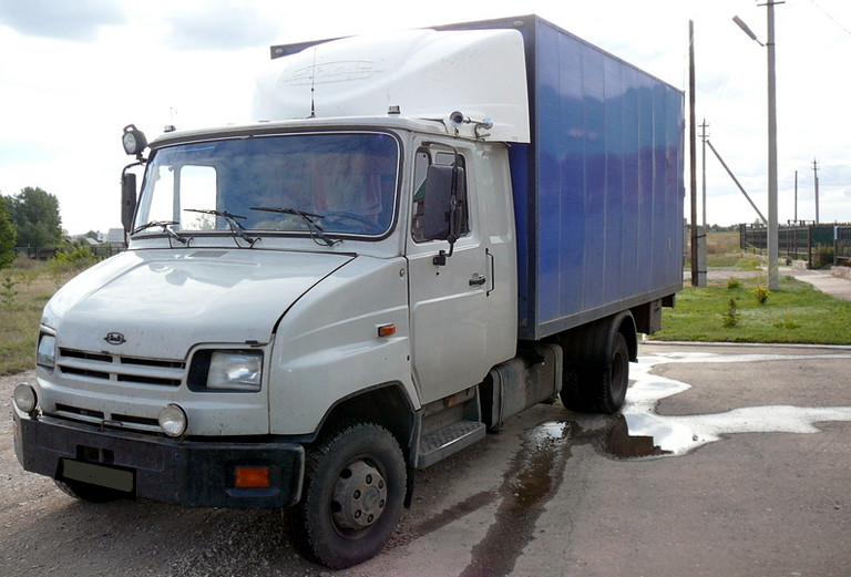 Заказать грузовую газель для перевозки мебели : Холодильник из Екатеринбурга в Гусеву