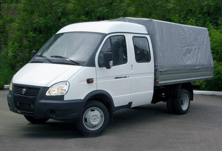 Автоперевозка оборудования дешево попутно из Санкт-Петербург в Барнаул